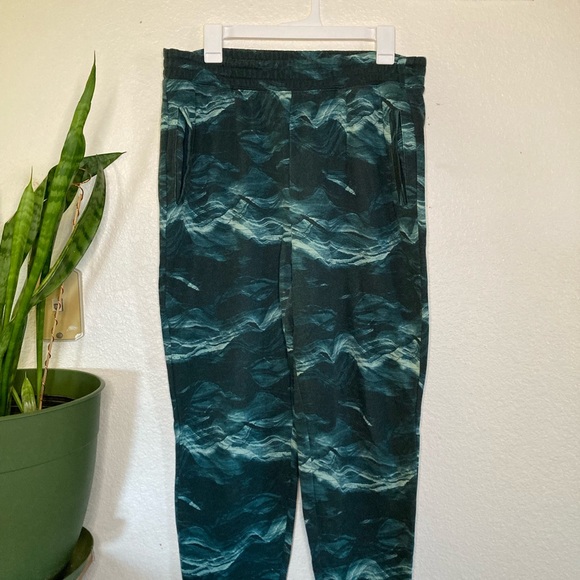 SweatPants - Picture 4 of 10